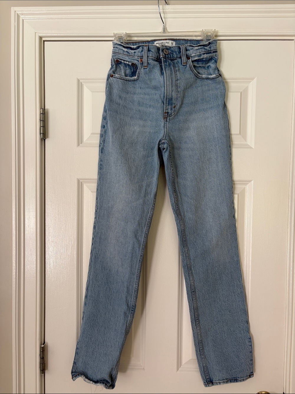 Abercrombie & Fitch 90s ultra high rise distressed Light Wash Straight Leg Jeans